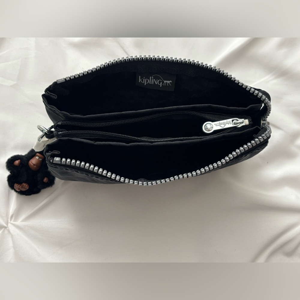 Kipling Black 5-Compartment Cosmetic Pouch w/Gorilla Keychain. EUC. - Picture 5 of 8